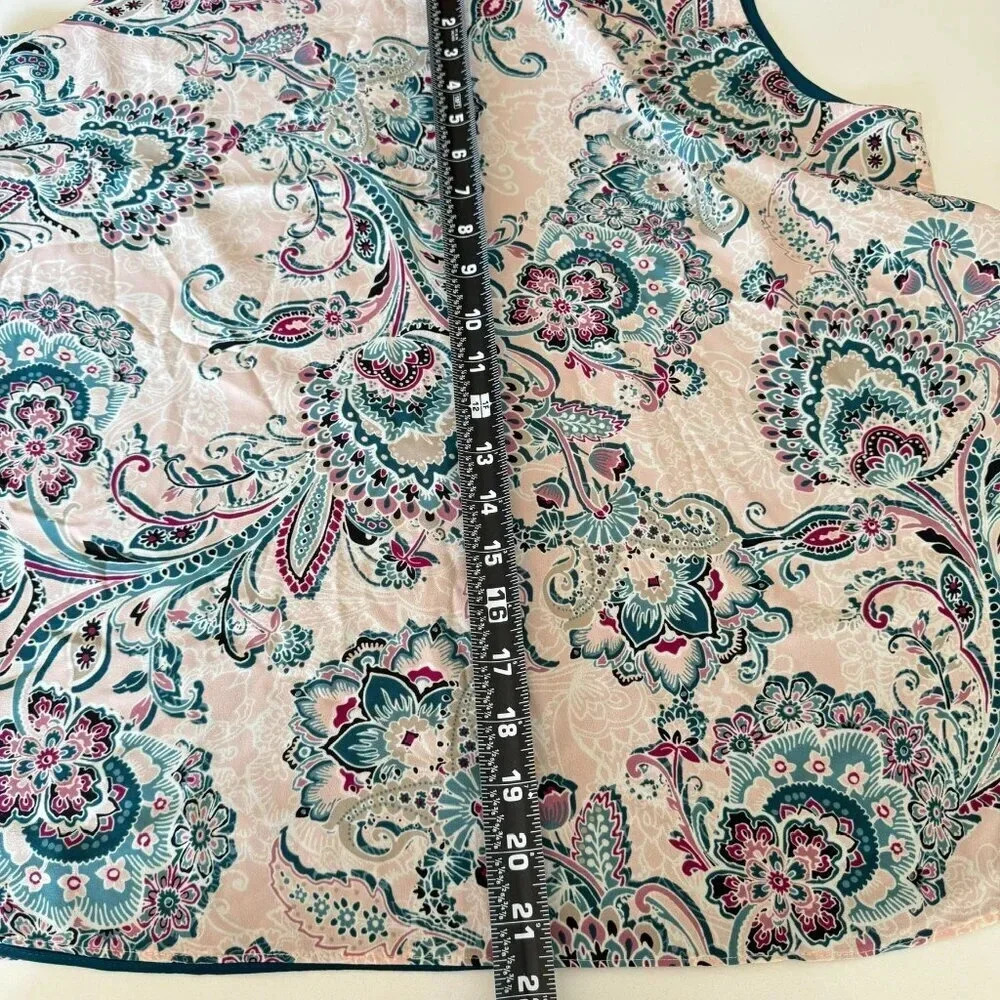 Chico's || Women's Sleeveless Pink & Teal Paisley V Neck Blouse Size 3 (XL) - Picture 4 of 6
